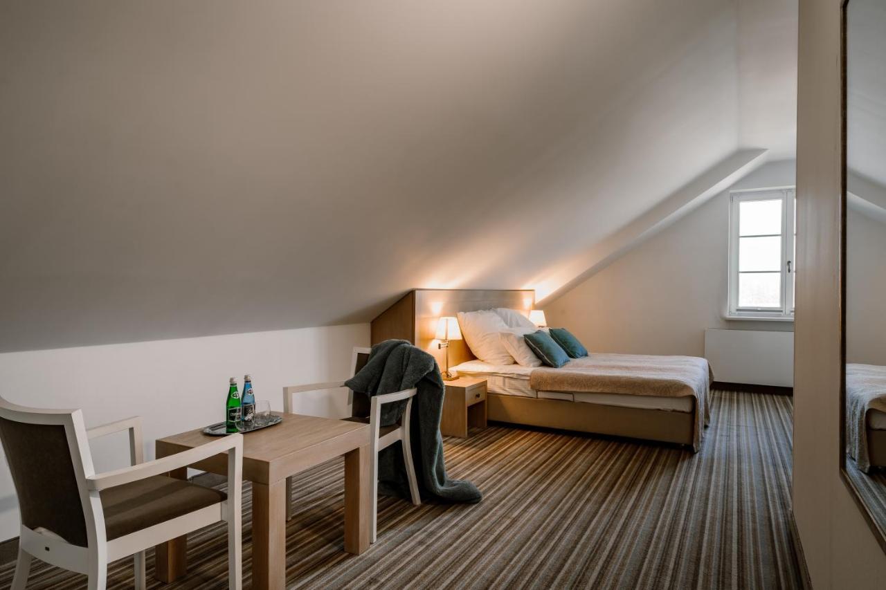 Hotel&Spa Dwor Droblin Leśna Podlaska المظهر الخارجي الصورة