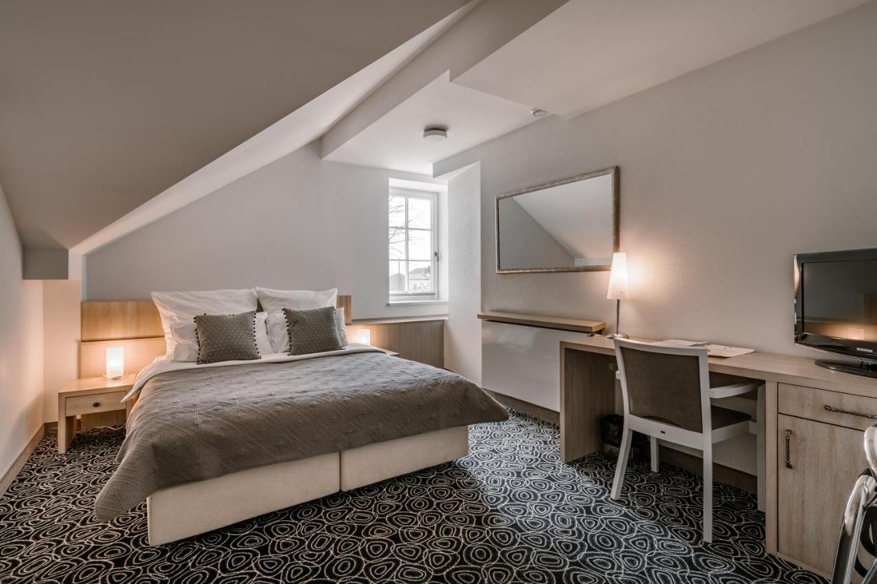 Hotel&Spa Dwor Droblin Leśna Podlaska المظهر الخارجي الصورة