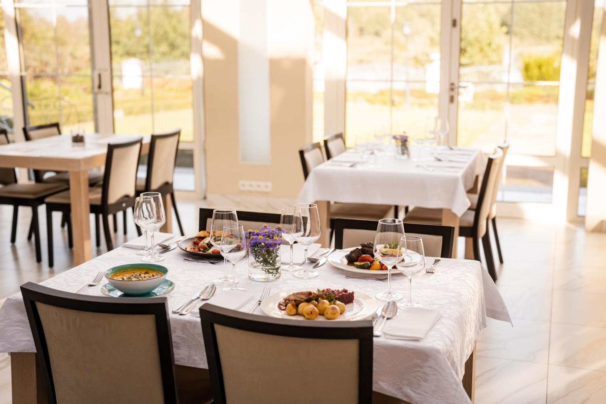 Hotel&Spa Dwor Droblin Leśna Podlaska المظهر الخارجي الصورة